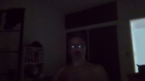 Big Uncle Jungle online show from November 2025 02:11:02 AM