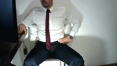 elenacam online show from June 2026 03:25:01 PM