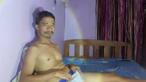 Snapshot of raffyhardcock4u chatting on June 2026 03:27:01 PM Raffyhardcock4u online show from June 2026 03:27:01 PM