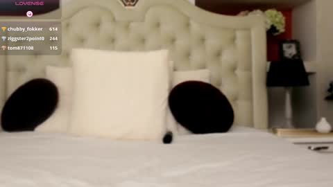 Monica  online show from March 2025 01:21:01 PM