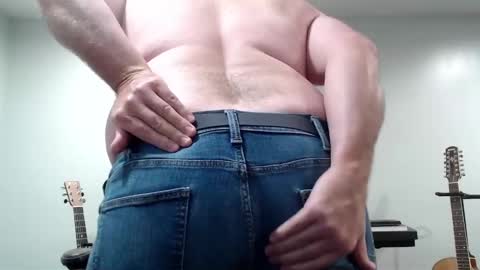 Ray online show from December 2024 03:47:01 PM