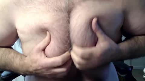 Ray online show from December 2025 03:32:01 PM