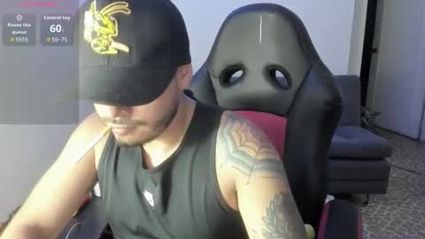 ragnar_lothbrok77 online show from October 2025 10:42:01 PM