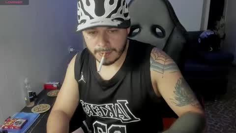 ragnar_lothbrok77 online show from February 2026 11:53:02 PM