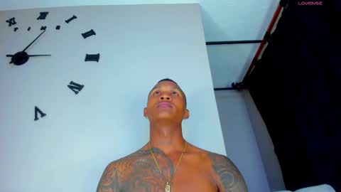 Andres H online show from March 2025 09:51:01 AM