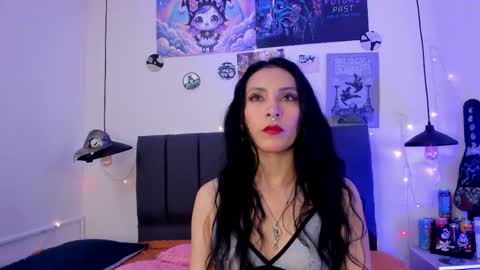 Snapshot of raia_ chatting on May 2026 02:53:01 AM Raia online show from May 2026 02:53:01 AM