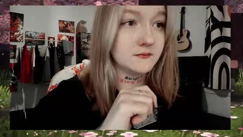 Snapshot of raiingurl chatting on October 2025 06:52:01 AM Kate online show from October 2025 06:52:01 AM