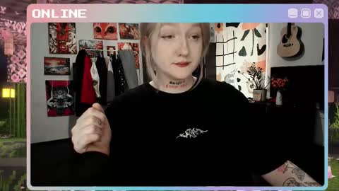 Snapshot of raiingurl chatting on October 2025 10:15:01 AM Kate online show from October 2025 10:15:01 AM
