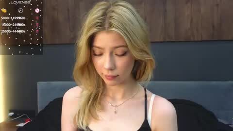 Snapshot of rainauge chatting on March 2025 08:21:02 PM Lisa online show from March 2025 08:21:02 PM