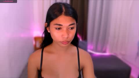 raindrizzle1706 online show from February 2026 04:44:02 AM