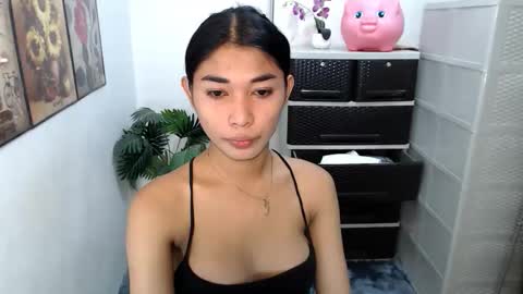 raindrizzle1706 online show from March 2026 01:44:02 PM