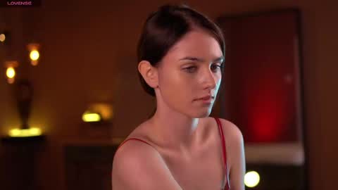 Raisa online show from February 2025 11:43:01 AM