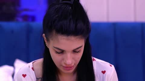 Raisa online show from December 2024 02:09:02 AM