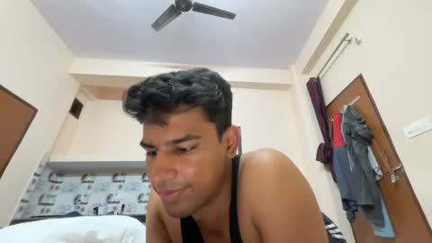 Snapshot of raju_smith chatting on November 2025 06:01:01 AM raju_smith online show from November 2025 06:01:01 AM