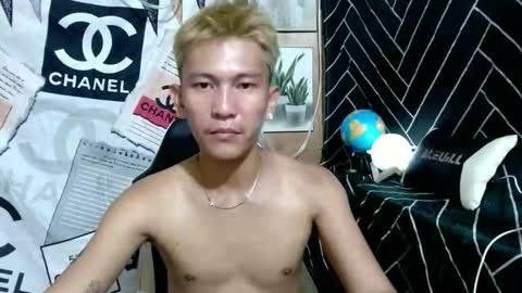 ralfhuge24 online show from October 2025 09:39:01 AM