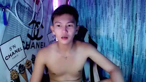 ralfhuge24 online show from December 2025 01:50:02 PM