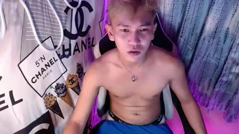 ralfhuge24 online show from December 2025 01:36:01 AM