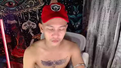 Snapshot of ralfhuge24 chatting on May 2026 10:42:02 AM ralfhuge24 online show from May 2026 10:42:02 AM