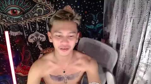 Snapshot of ralfhuge24 chatting on May 2026 11:26:02 AM ralfhuge24 online show from May 2026 11:26:02 AM
