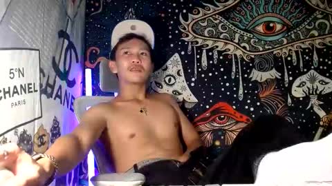 Snapshot of ralfhuge24 chatting on June 2026 07:09:02 PM ralfhuge24 online show from June 2026 07:09:02 PM
