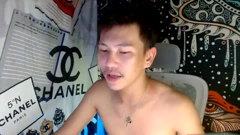 Snapshot of ralfhuge24 chatting on June 2026 05:08:01 AM ralfhuge24 online show from June 2026 05:08:01 AM