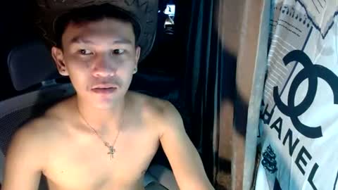 Snapshot of ralfhuge24 chatting on July 2026 10:17:01 AM ralfhuge24 online show from July 2026 10:17:01 AM