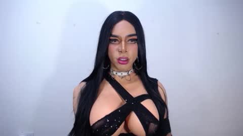 RamonaSmit online show from November 2025 09:09:02 PM