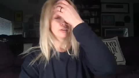 Randii online show from February 2025 03:27:01 PM