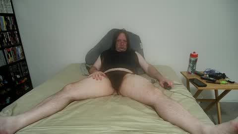 rando1235 online show from April 2026 04:35:02 AM