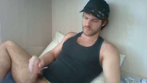 randomguy_42 online show from June 2026 10:18:02 AM
