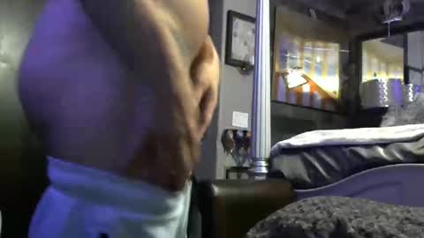 Randy8inbater online show from October 2025 08:27:05 AM