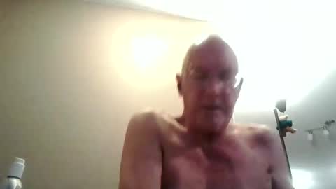 Snapshot of randyfit50 chatting on December 2024 02:33:01 AM Randy online show from December 2024 02:33:01 AM