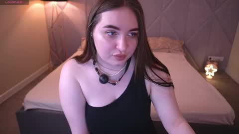 Snapshot of rapunzelangel chatting on May 2026 06:22:02 AM rapunzelangel online show from May 2026 06:22:02 AM