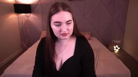 Snapshot of rapunzelangel chatting on May 2026 05:48:02 AM rapunzelangel online show from May 2026 05:48:02 AM