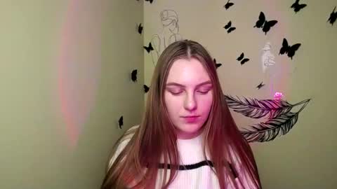 raspberry0101 online show from December 2024 05:25:01 PM