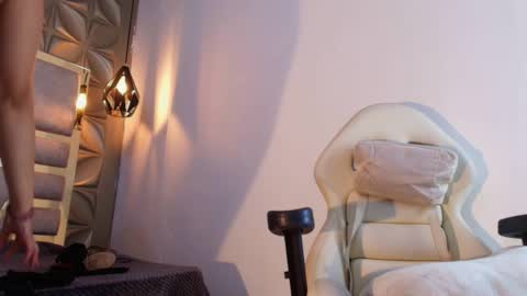 Snapshot of rave_paradise chatting on September 2025 11:03:01 AM   online show from September 2025 11:03:01 AM