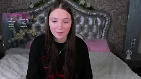 Snapshot of raven_crowe chatting on February 2026 01:31:02 PM Raven online show from February 2026 01:31:02 PM