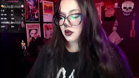 Snapshot of raven_darkk chatting on October 2025 06:50:02 PM Raven online show from October 2025 06:50:02 PM