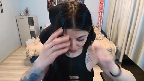 Snapshot of raven_haired_goddess chatting on May 2026 07:04:01 AM raven_haired_goddess online show from May 2026 07:04:01 AM