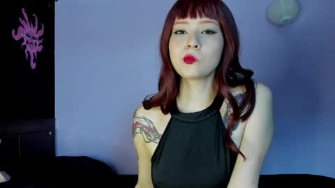 raven_lips online show from May 2026 10:05:01 PM