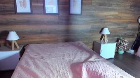 Victoria online show from November 2025 10:43:02 PM