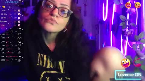 Snapshot of ravenandsin chatting on September 2025 11:48:01 PM Raven online show from September 2025 11:48:01 PM