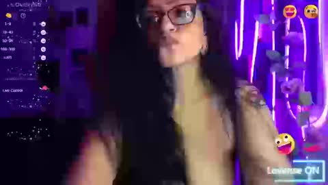 Snapshot of ravenandsin chatting on September 2025 11:27:01 PM Raven online show from September 2025 11:27:01 PM