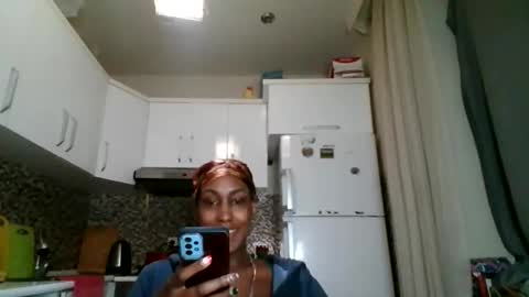 Snapshot of ravenbby chatting on April 2026 06:10:02 PM ravenbby online show from April 2026 06:10:02 PM