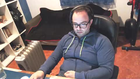 ravingr3d3 online show from February 2025 06:26:02 PM