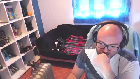 ravingr3d3 online show from February 2025 12:13:02 PM