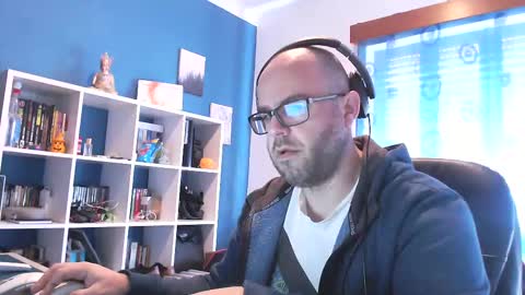 ravingr3d3 online show from February 2025 09:10:01 AM