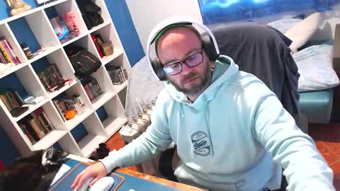 ravingr3d3 online show from February 2026 11:10:01 AM