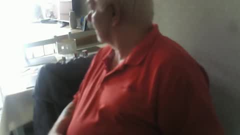 Snapshot of ray47 chatting on September 2025 01:12:02 PM ray47 online show from September 2025 01:12:02 PM