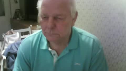 Snapshot of ray47 chatting on September 2025 10:13:02 PM ray47 online show from September 2025 10:13:02 PM